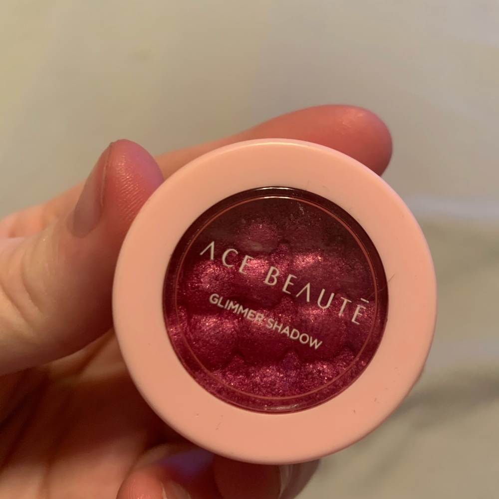 Ace Beaute Shimmer Eyeshadow single